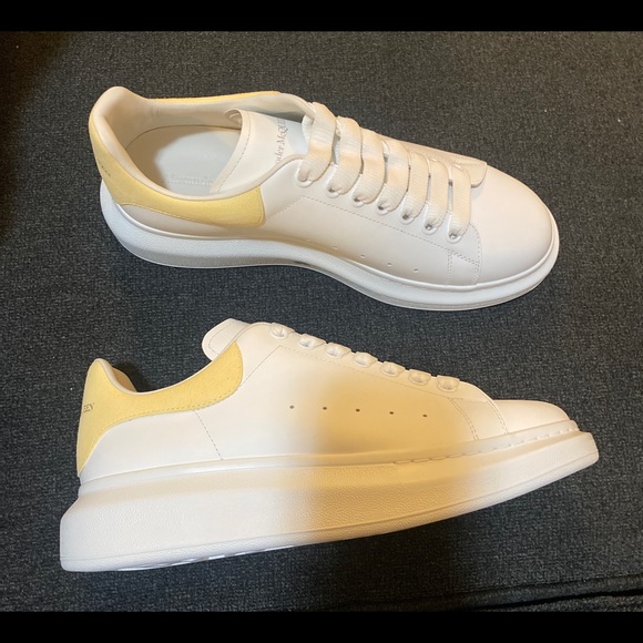 Alexander McQueen Men oversized sneaker size 9.5